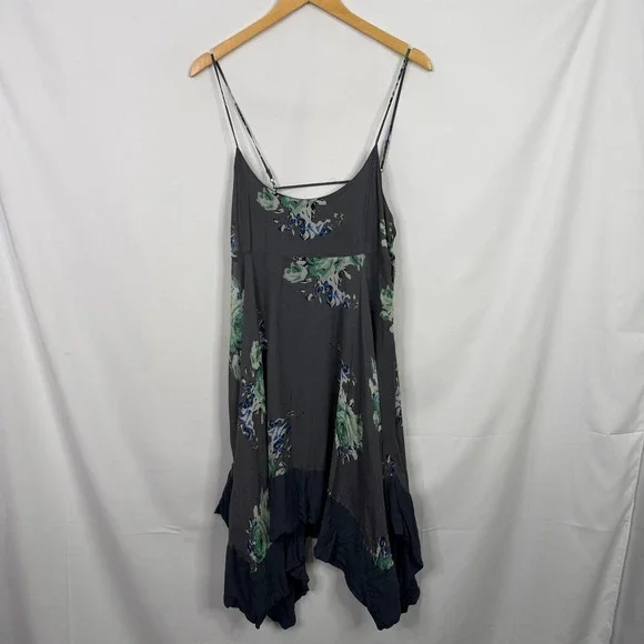 Free People Grey Floral Handkerchief Hem Slip Dress Womens Medium Boho Summer - Picture 3 of 9
